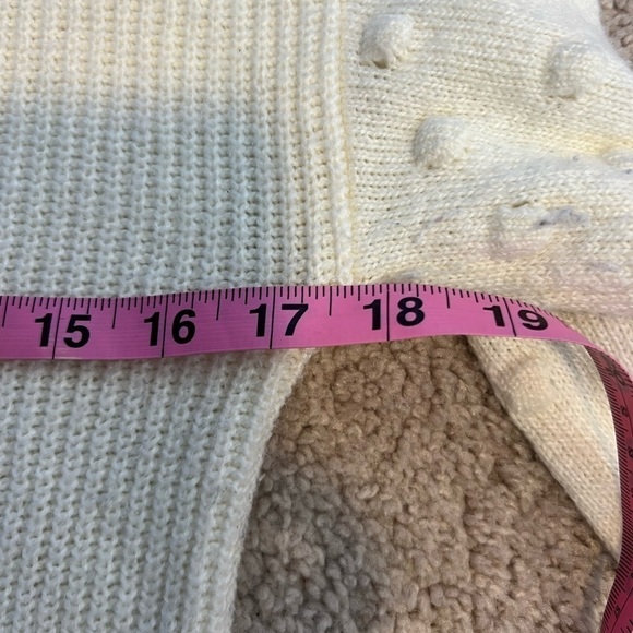 CECE Women’s Cream Sweater Size Small - Picture 7 of 9